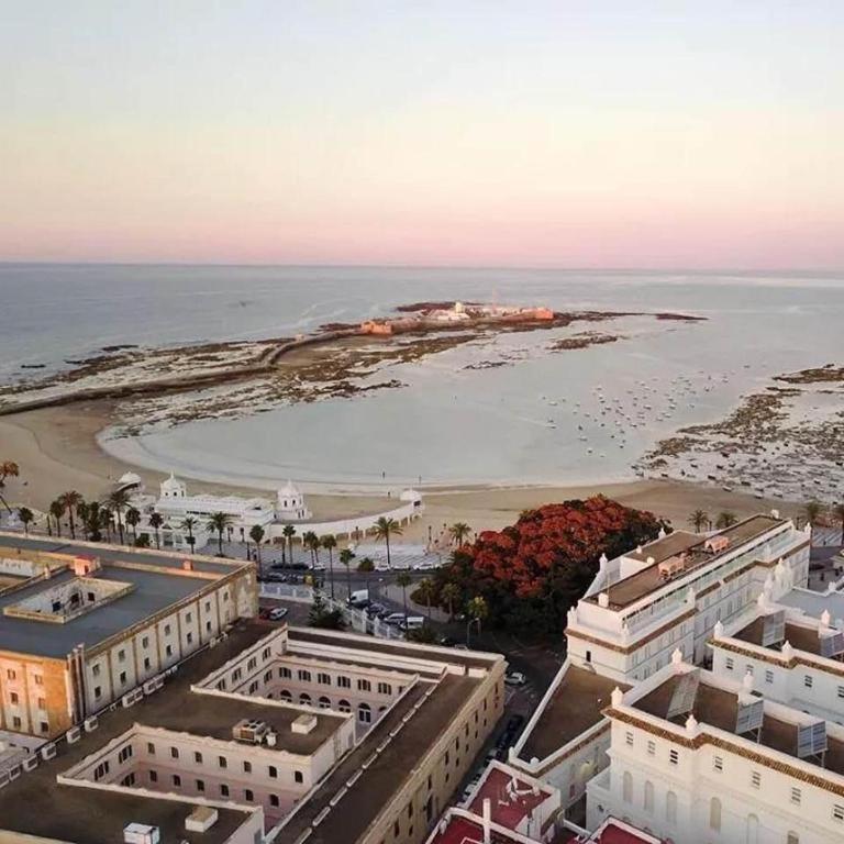 Caleta Dreams. Apartamento A Estrenar. A 60 Metros Playa Cádiz Eksteriør bilde